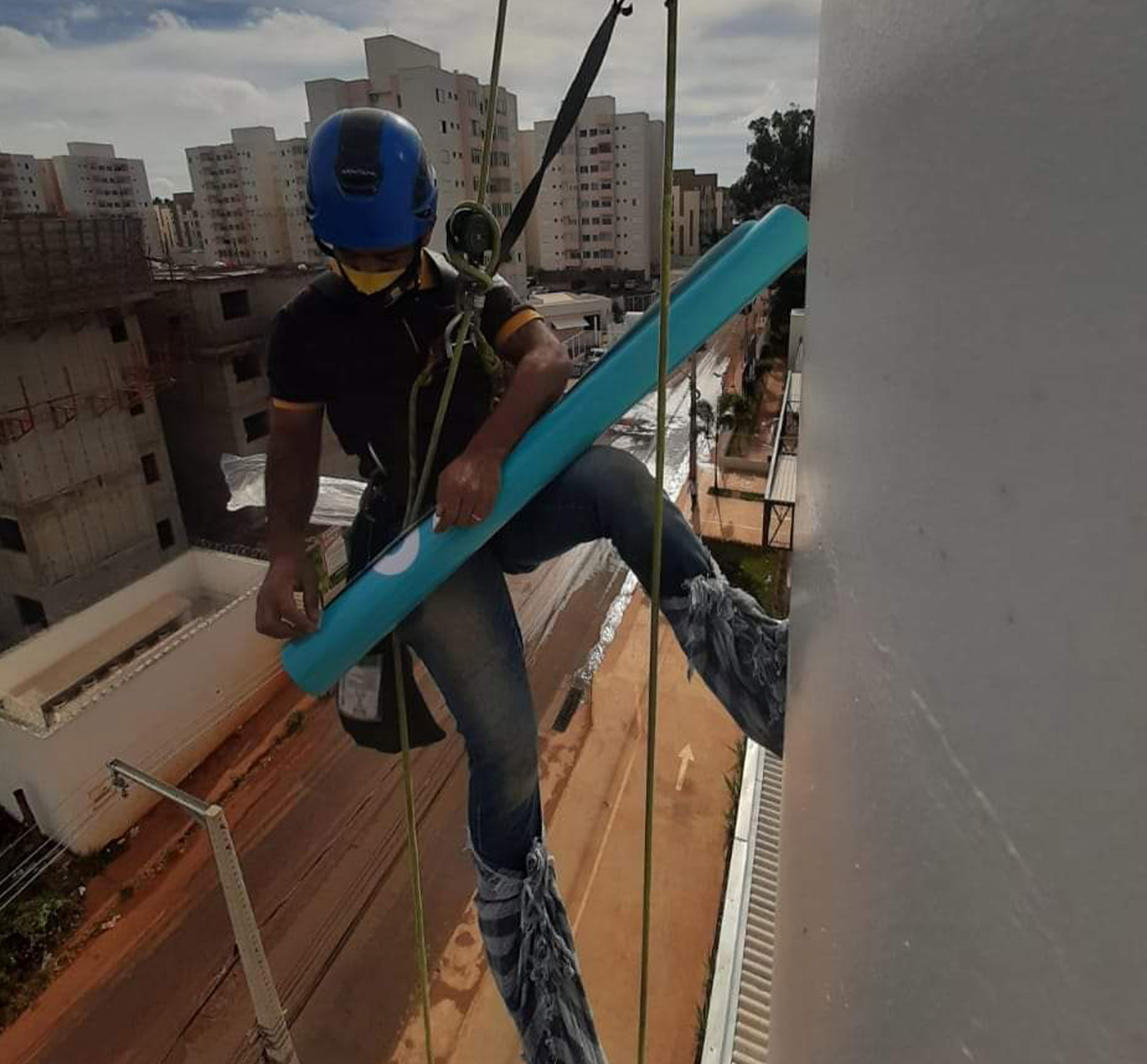 Instalação de letreiros e adesivos Uberlândia