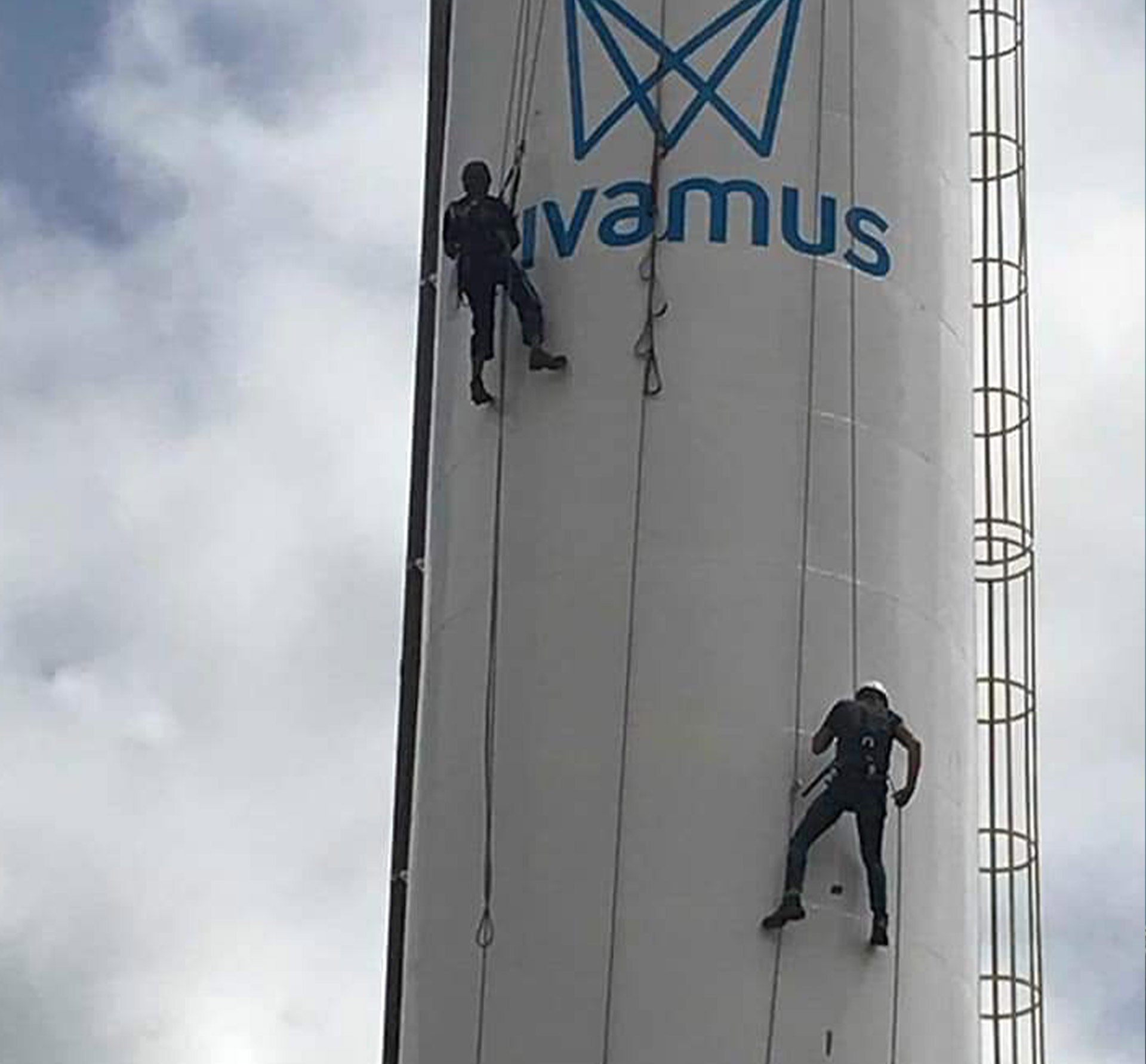 Instalação de letreiros e adesivos Uberlândia